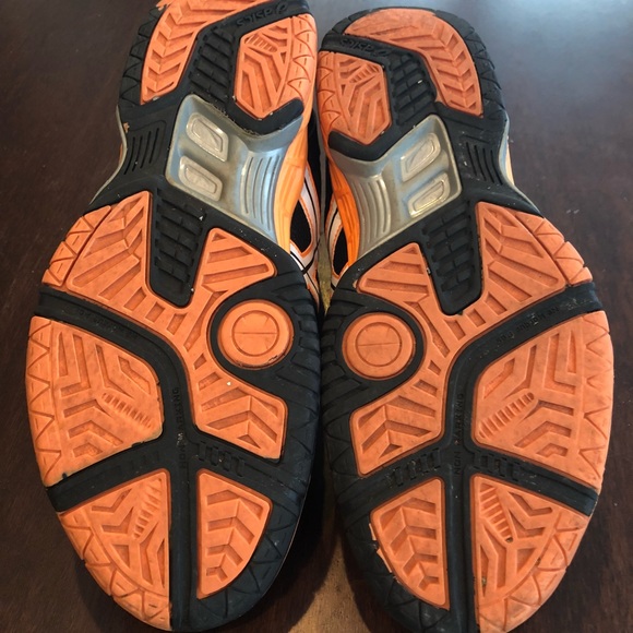 Asic Shoes Sz10 - Picture 4 of 4